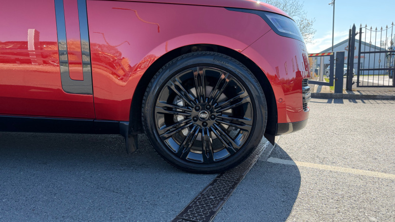 Land Rover Range Rover 3.0 D350 SE 4dr Auto Diesel Estate